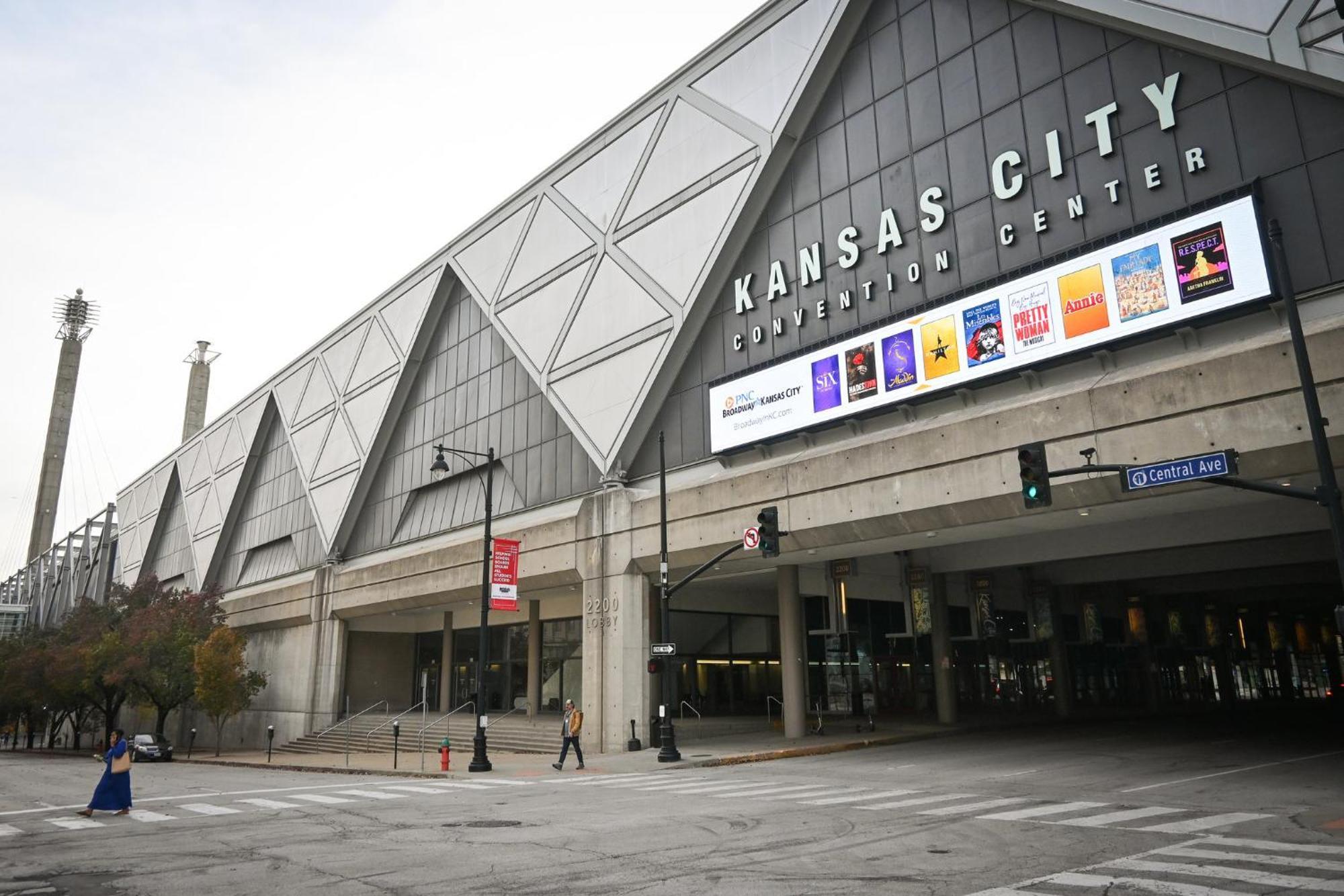 Crowne Plaza Kansas City Downtown By Ihg Exterior foto