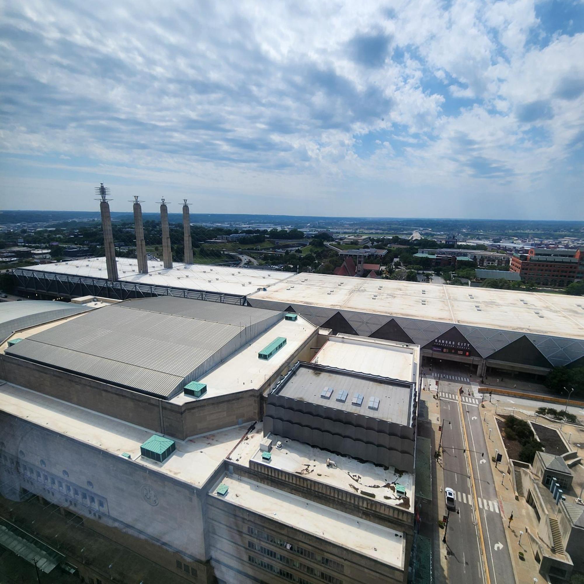 Crowne Plaza Kansas City Downtown By Ihg Exterior foto